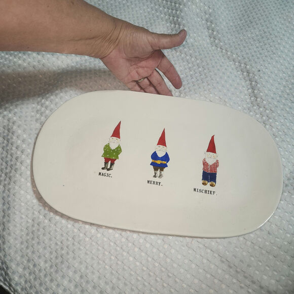 RAE DUNN EUC 14" OVAL GNOME MERRY MAGIC SERVING PLATE PLATTER - Picture 4 of 4